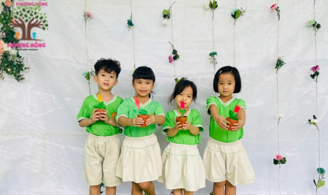 Lớp Tomato - Hoa Xinh Tặng Mẹ